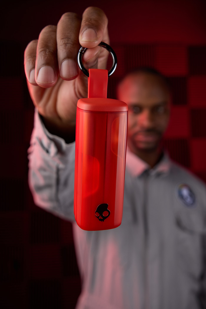 Skullcandy Method 360 ANC Red product in use