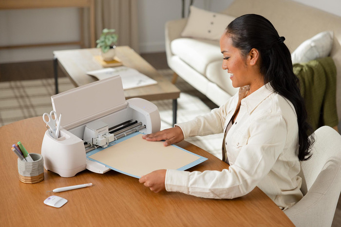 Cricut Explore/Maker LightGrip Mat 30x30cm product in use