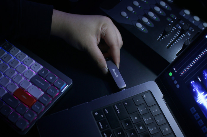 SanDisk Extreme PRO Dual Drive 512GB produkt in gebrauch