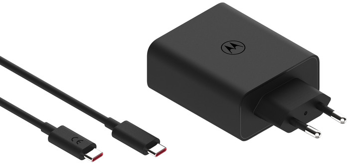 Motorola TurboPower Ladegerät 125 W mit 2 Ports + USB-C-Kabel vorne