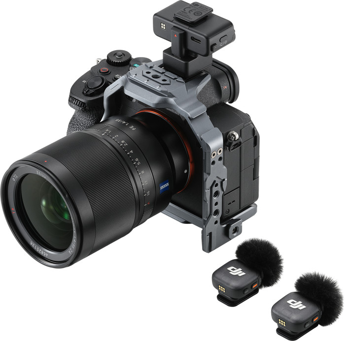 DJI Mic 3 + Charging Case product in use