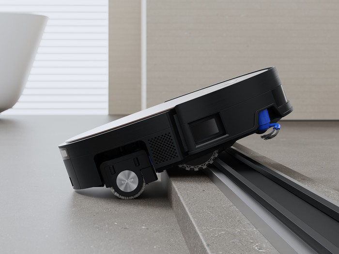 ECOVACS DEEBOT X11 OmniCyclone visual supplier