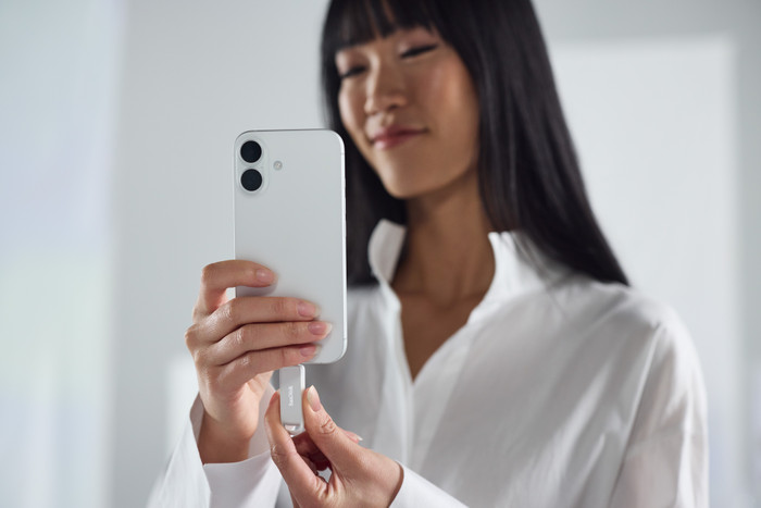 SanDisk Phone Drive USB-C 256GB Arctic White produkt in gebrauch