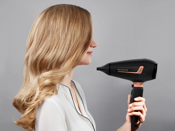 Rowenta Pro Expert AC CV8830F0 produkt in gebrauch