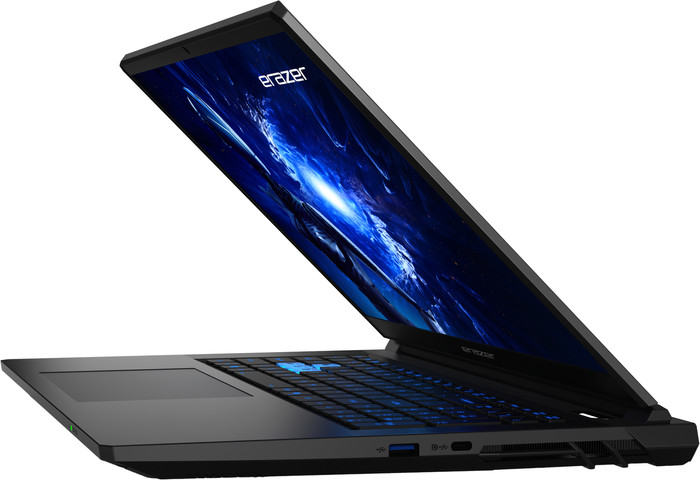 ERAZER Scout 17 E1 - 17,3" - Intel Core 5 - 16GB RAM/1TB SSD - RTX 5050 rechte seite