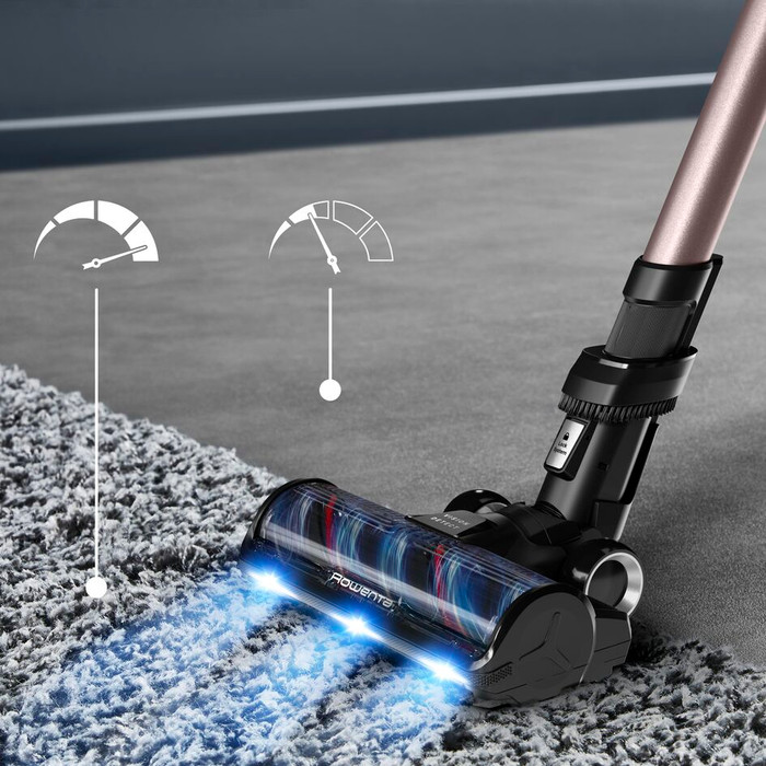 Rowenta X-Force Flex 16.60 Aqua RH9CD9 product in use