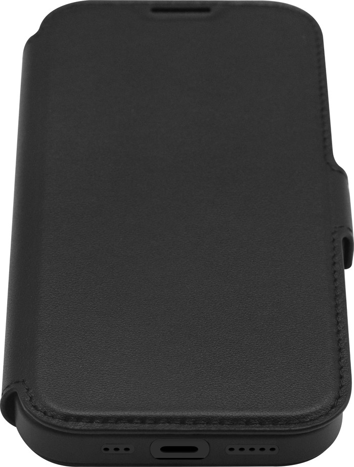 BlueBuilt Apple iPhone 17 Book Case Leather Black bottom