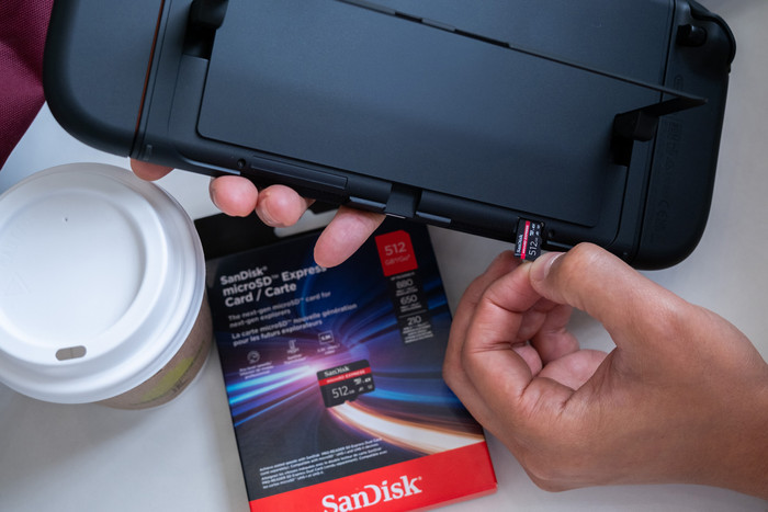 SanDisk microSD Express Card 512GB 650 MB/s produkt in gebrauch