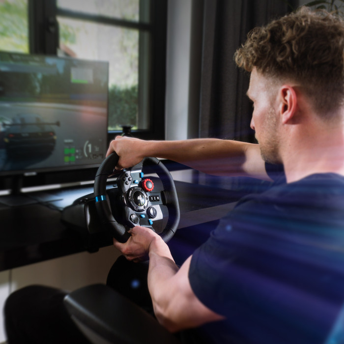 Logitech G29 SE PlayStation und PC + Driving Force Shifter produkt in gebrauch