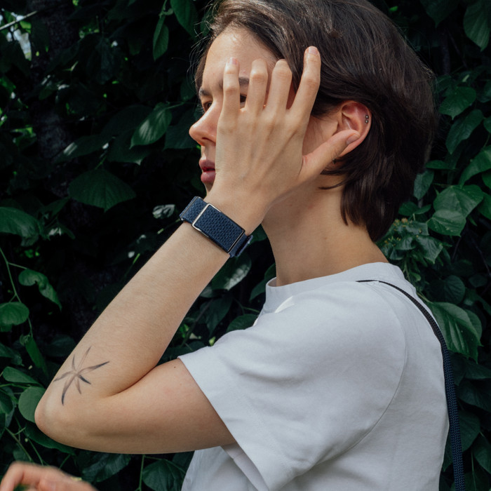 Polar Loop Watch Strap Blue S/M/L product in use