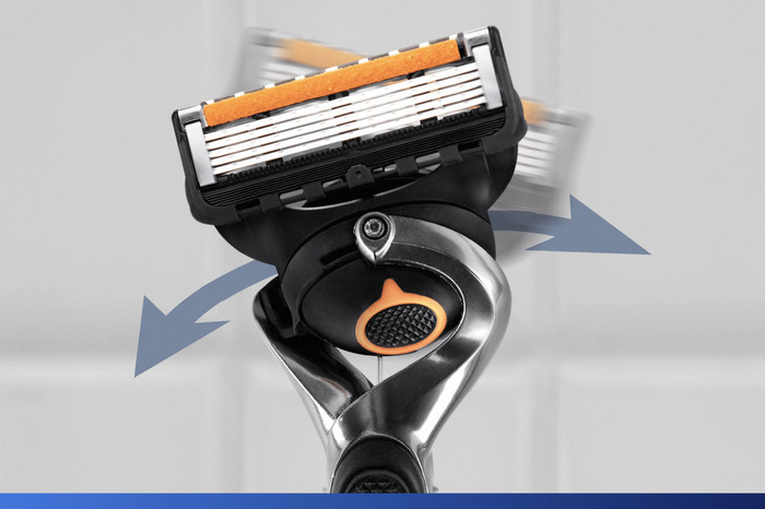 Gillette Proglide + 10 Replacement Blades detail