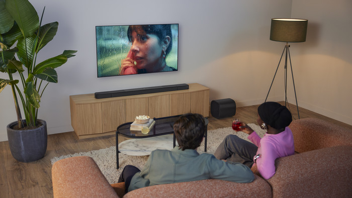 JBL Bar 1300 M2 Schwarz produkt in gebrauch