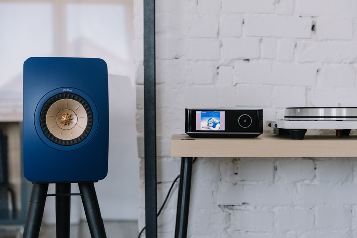 WiiM Amp Ultra Grau produkt in gebrauch