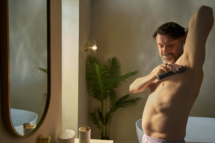 Philips Series 9000 15-in-1 MG9531/15 produkt in gebrauch