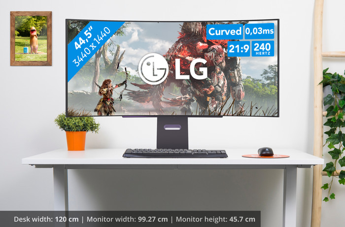 LG UltraGear OLED 45GX900A-B visual Coolblue 1