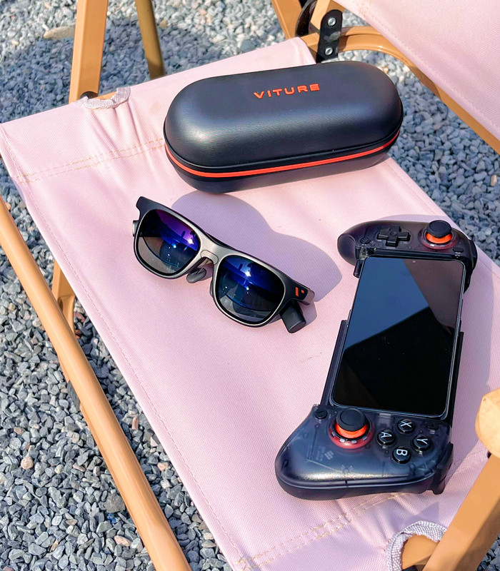 VITURE x 8BitDo Ultimate Mobile Gaming Controller (USB-C) produkt in gebrauch