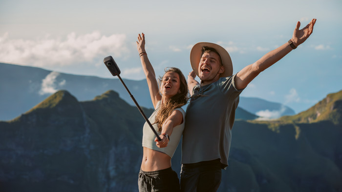 Insta360 X4 Air Starterset Weiß produkt in gebrauch