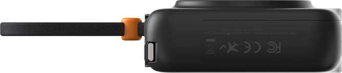 Xtorm TravelPro 30W 3-in-1 MagSafe Power Bank 10,000mAh Black right side