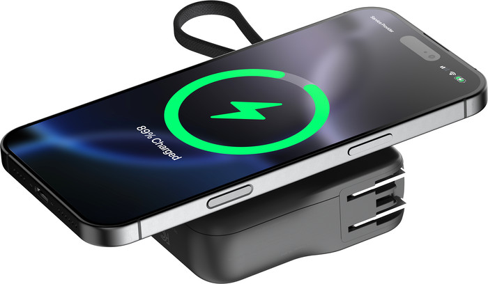 Xtorm TravelPro 30W 3-in-1 MagSafe Power Bank 10,000mAh Black product in use