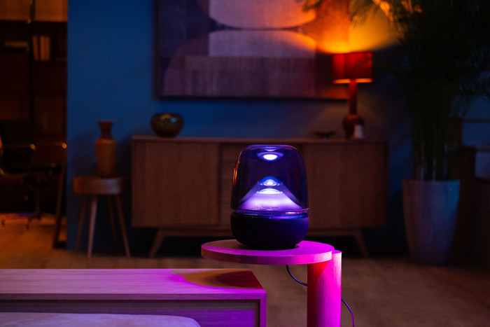 Harman Kardon Aura Studio 5 Black product in use