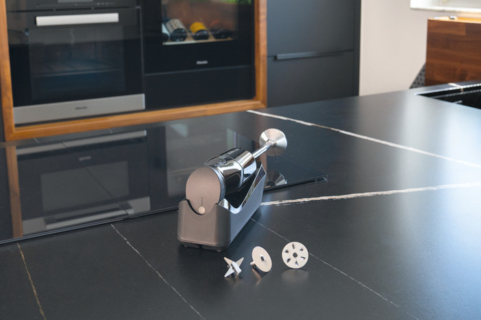 ESGE Immersion Blender Cordless Black product in use