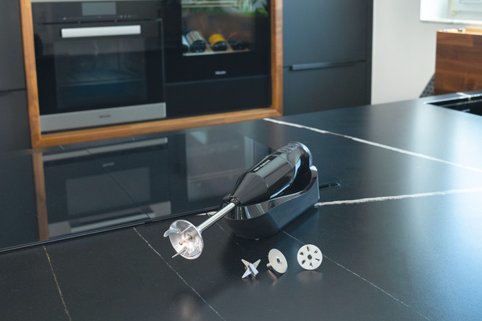 ESGE Immersion Blender Cordless Black product in use