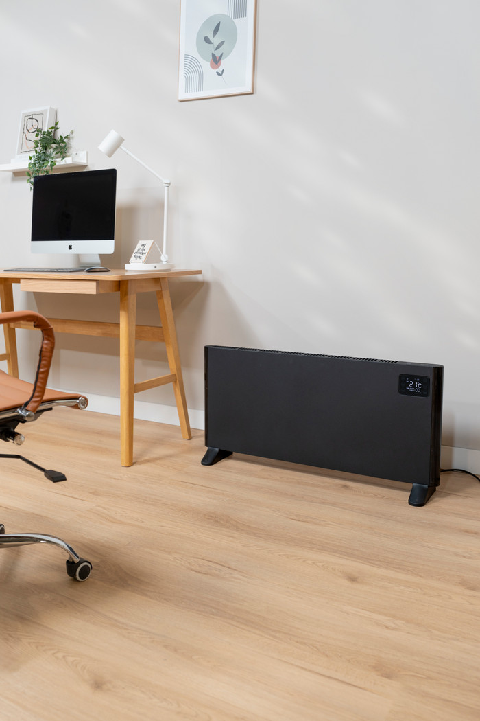 Eurom Alutherm 2000 WiFi Black product in use