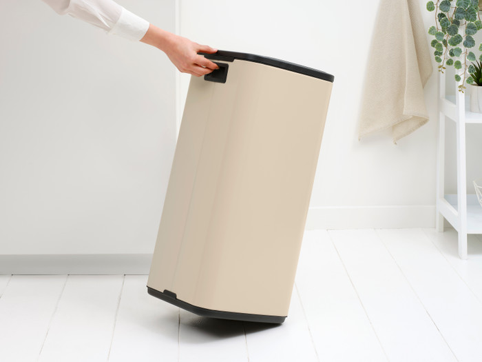 Brabantia Bo Touch Bin 30:L Soft Beige visual supplier