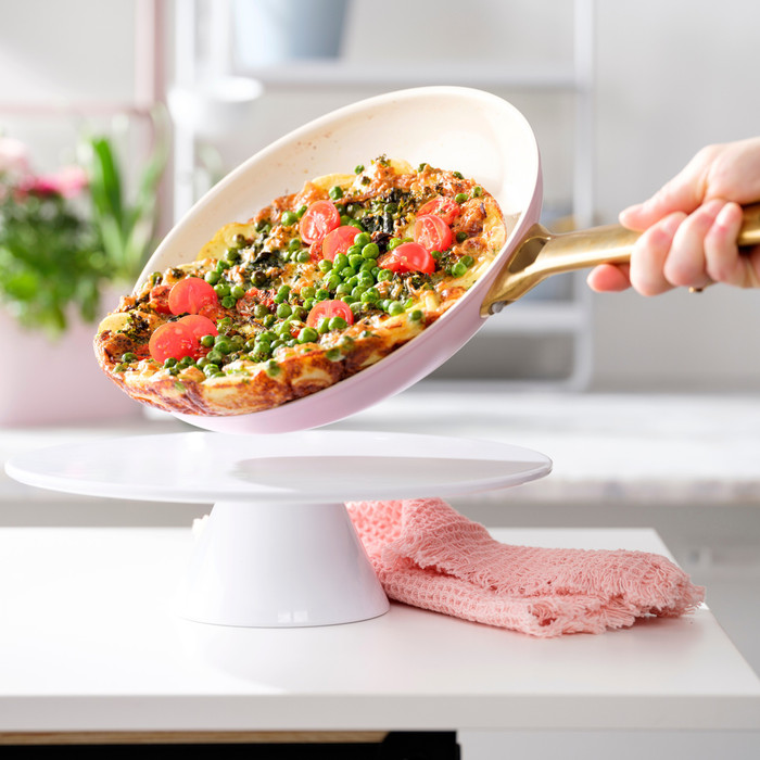 GreenPan Padova Reserve 20cm + 26cm Frying Pan Set Blush Pink product in use