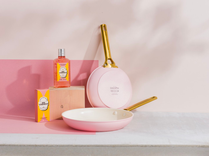 GreenPan Padova Reserve 20cm + 26cm Frying Pan Set Blush Pink visual supplier