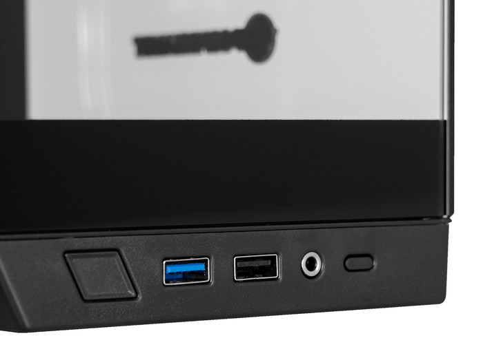 PCSpecialist Impact 560 detail