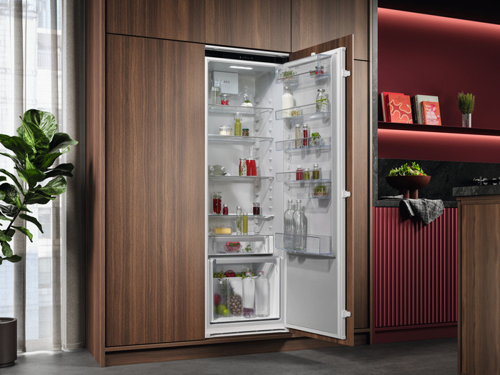 AEG TK6DS181DS product in use