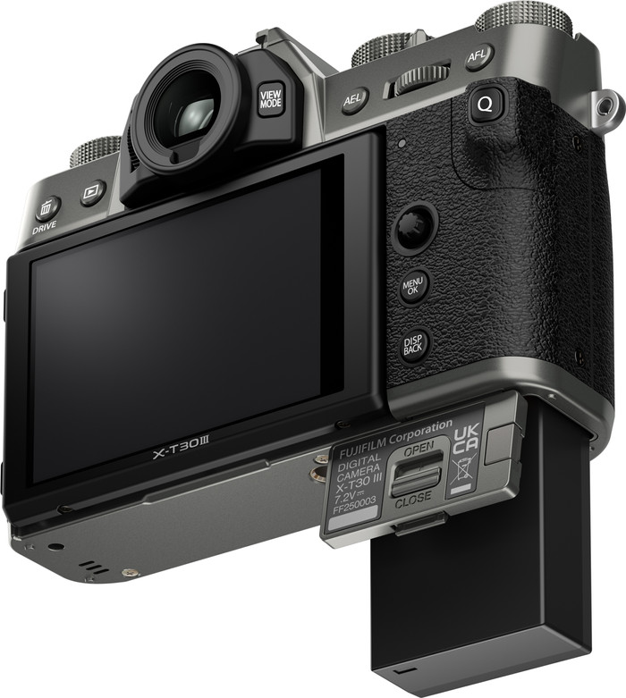 Fujifilm X-T30 III Charcoal Silver + 13-33mm f/3.5-6.3 detail