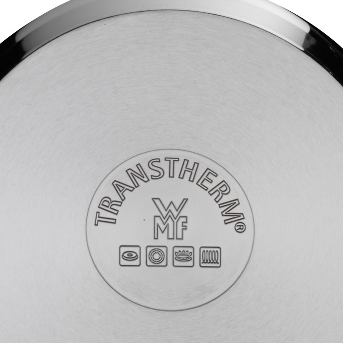 WMF PermaDur Advance Serving Pan 24cm detail