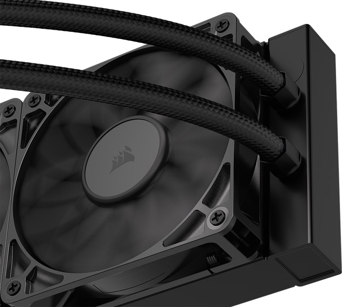 CORSAIR NAUTILUS 360 LCD detail