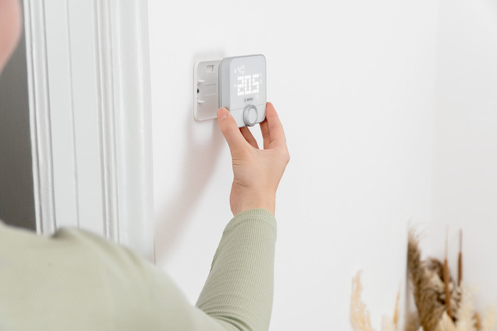 Bosch Smart Room Thermostat 2 product in use
