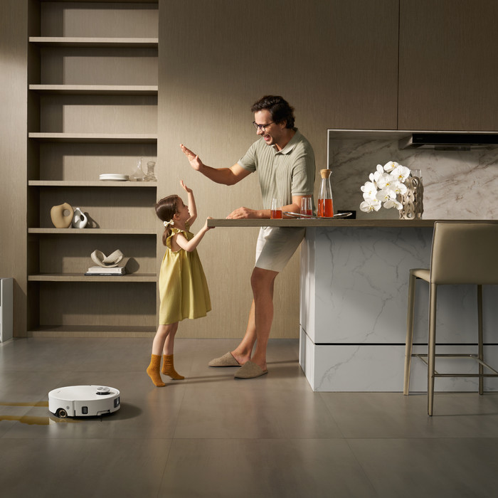 Dreame Aqua 10 Roller White produkt in gebrauch