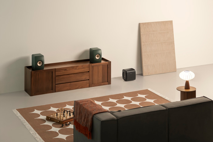 KEF LS50 META (per pair) Green product in use