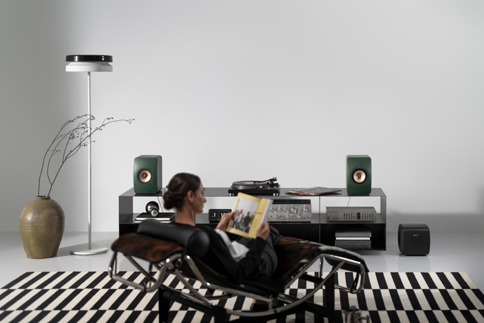 KEF LS50 META (per pair) Green product in use
