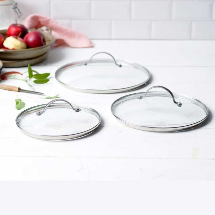 GreenPan Universal Glass Lid 28cm product in use