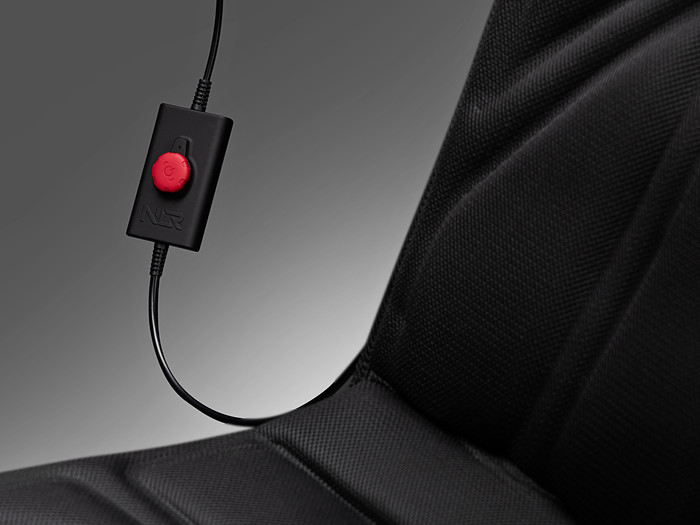 Next Level Racing HF8 PRO Haptic Feedback Gaming Pad detail