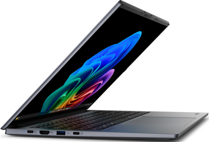 Medion SPRCHRGD 16 S1 OLED - 62745 - 16" - Intel Core Ultra 9 - 32GB RAM/2TB SSD linke seite