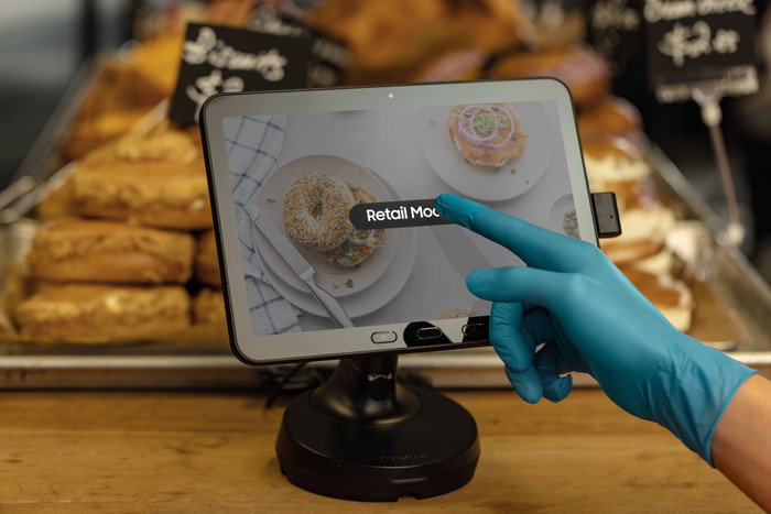 Samsung Galaxy Tab Active5 Pro 10,1 Zoll 256GB Wi-Fi + 5G produkt in gebrauch