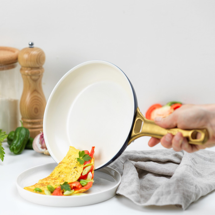 GreenPan Padova Topf- und Pfannenset 10-teilig Oxford Blue produkt in gebrauch