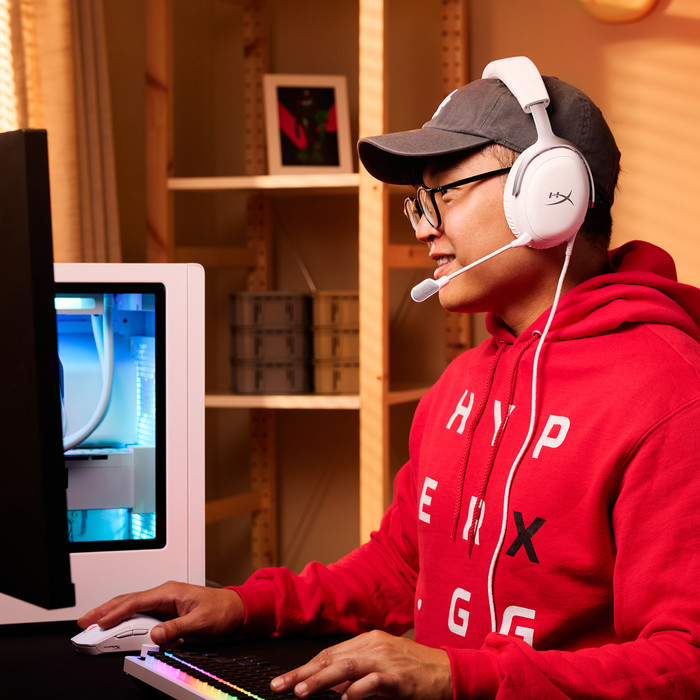 HyperX Cloud III Wired Gaming-Headset - Weiß (PC, PS5, Xbox Series X/S) visueller lieferant