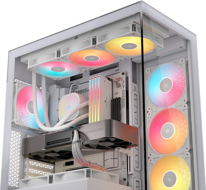 CORSAIR 3500X RS-R ARGB Weiß produkt in gebrauch