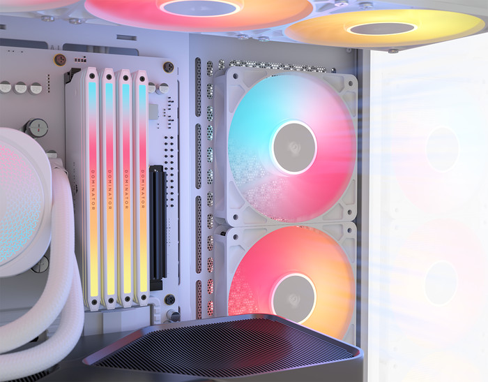 CORSAIR 3500X RS-R ARGB Weiß produkt in gebrauch