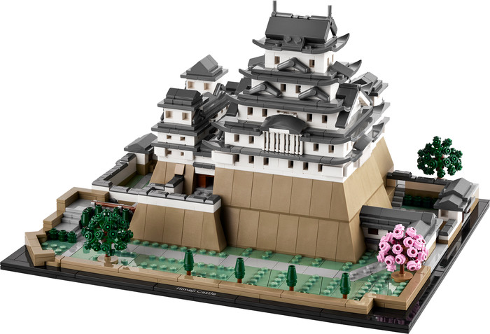 LEGO Architecture Burg Himeji 21060 Main Image