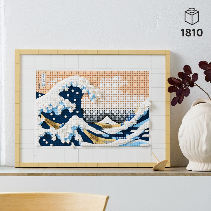 LEGO Art Hokusai The Great Wave 31208 product in use