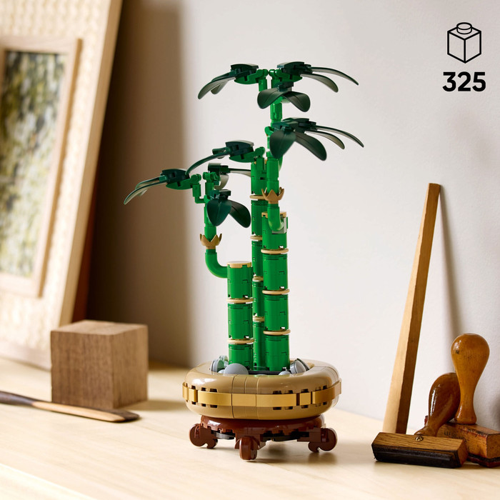 LEGO Botanicals Bamboo 10344 product in use